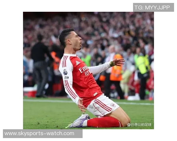 友谊赛曼城与拜仁激战成平局红牌事件引发全场热议