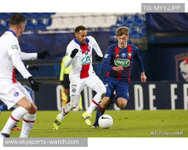 欧联杯激战平局巴黎圣日耳曼与巴萨互交白卷引发全场热议