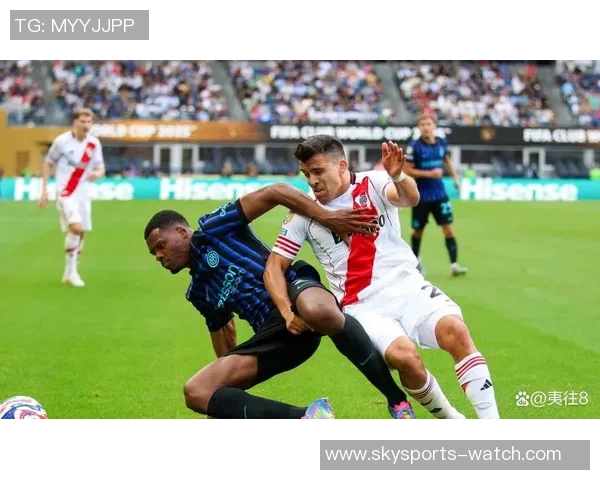 英超精彩对决波尔图小胜国米神奇扑救引发全场狂欢