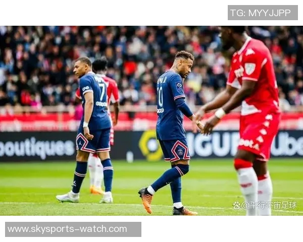 西甲精彩对决巴黎圣日耳曼以3-0战胜利物浦神扑瞬间引发全场沸腾