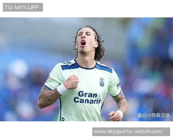 莱比锡大胜曼联五球狂潮赛后点评引发热议