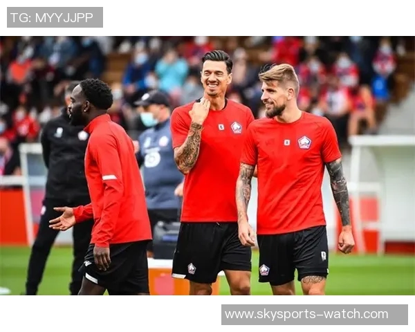 巴黎圣日耳曼友谊赛大胜波尔图五个精彩进球引爆全场热情