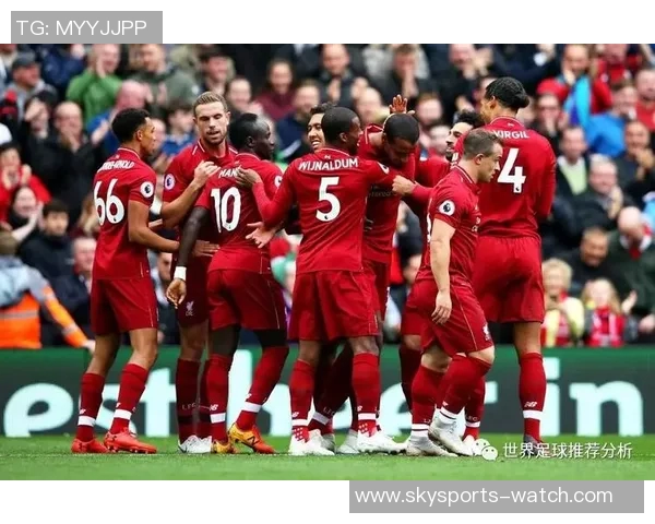 国王杯激战那不勒斯以一球小胜利物浦全场沸腾